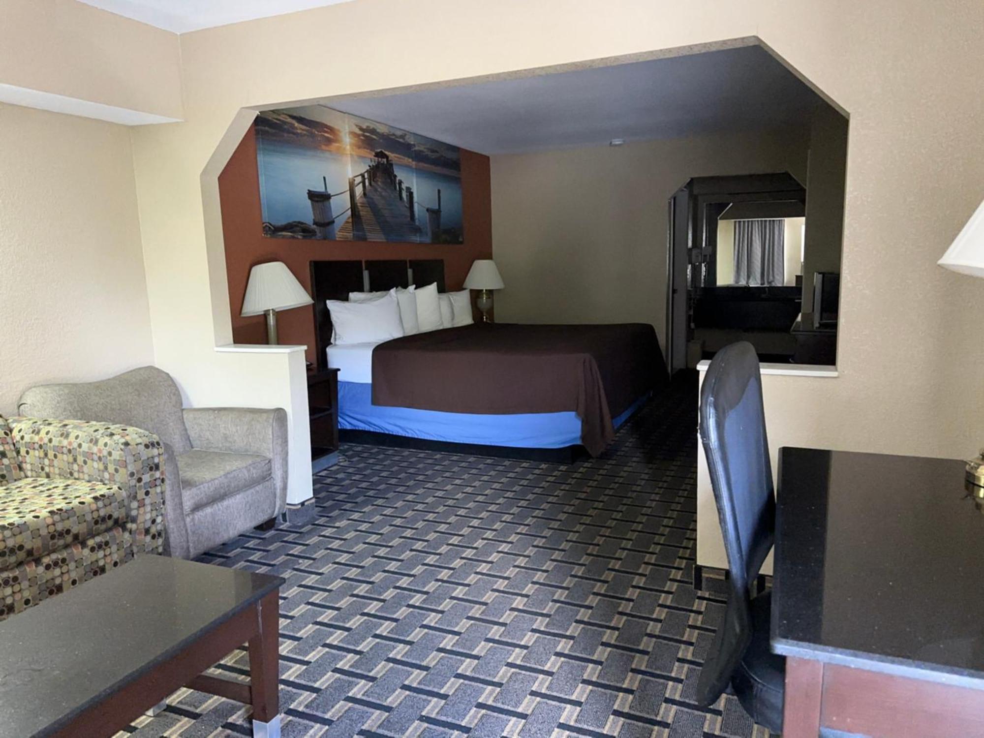 Days Inn & Suites By Wyndham Pine Bluff Dış mekan fotoğraf